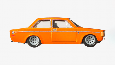 Машинка Premium Hot Wheels '73 Volvo 142 GL Canyon Warriors 1:64 HKC53 Orange - Retromagaz, image 4