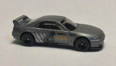 Машинка Базовая Hot Wheels Nissan Skyline GT-R R33 Godzilla J-Imports 1:64 HTD96 Grey - Retromagaz, image 2