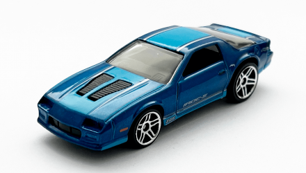 Машинка Базова Hot Wheels '85 Chevrolet Camaro Iroc-Z Muscle Mania 1:64 GTC16 Blue - Retromagaz, image 2