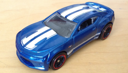 Машинка Базовая Hot Wheels '16 Camaro SS Forza Motorsport Muscle Mania 1:64 DHP14 Metallic Blue - Retromagaz, image 2