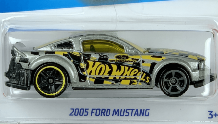 Машинка Базовая Hot Wheels 2005 Ford Mustang Spoiler Alert 1:64 HCV12 Grey - Retromagaz, image 2