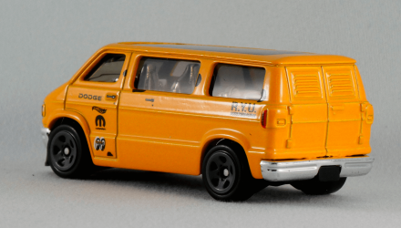 Машинка Базовая Hot Wheels Dodge Van Drift 1:64 GTB84 Yellow - Retromagaz, image 4