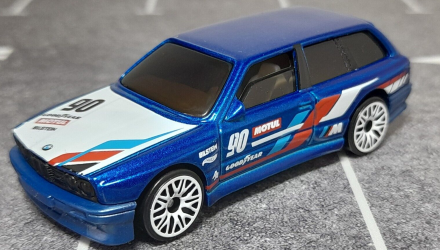 Машинка Базовая Hot Wheels BMW M3 Wagon Modified 1:64 HRY67 Blue - Retromagaz, image 2