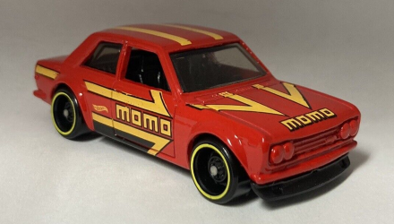 Машинка Базова Hot Wheels '71 Datsun 510 MOMO Nightburnerz 1:64 FYD14 Red - Retromagaz, image 6