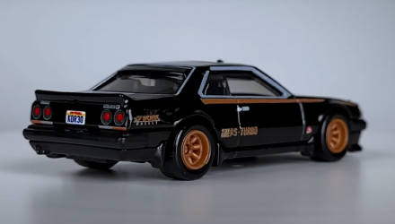 Машинка Premium Hot Wheels Nissan Skyline RS (KDR30) Boulevard 1:64 HRT66 Black - Retromagaz, image 3