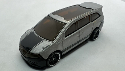 Тематична Машинка Hot Wheels Honda Odyssey Honda 70th Anniversary 1:64 FKD30 Silver - Retromagaz, image 2