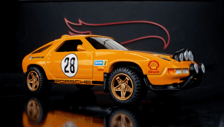 Машинка Premium Hot Wheels Porsche 928 Safari Elite 64 1:64 HNJ58 Orange - Retromagaz, image 1