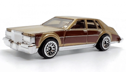 Машинка Базовая Hot Wheels '82 Cadillac Seville The `80S 1:64 HKG85 Tan - Retromagaz, image 3