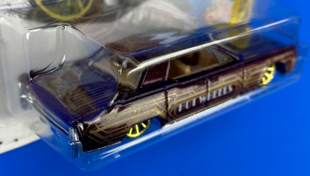 Машинка Базовая Hot Wheels '64 Lincolnn Continental Art Cars 1:64 DTX89 Brown - Retromagaz, image 4