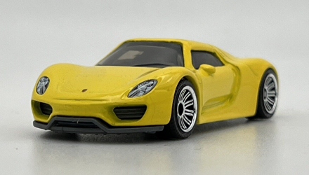 Машинка Большой Город Matchbox Porsche 918 Spyder Showroom 1:64 HLC88 Yellow - Retromagaz, image 2