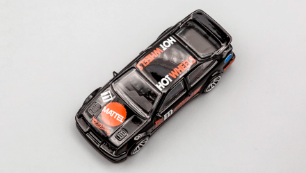 Машинка Базовая Hot Wheels '87 Ford Sierra Cosworth Retro Racers 1:64 HCT21 Black - Retromagaz, image 4