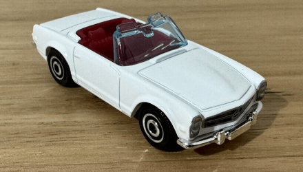 Машинка Велике Місто Matchbox 1963 Mercedes-Benz 230 SL Showroom 1:64 HVL11/HVN39 White - Retromagaz, image 1