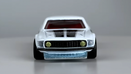 Машинка Premium Hot Wheels 1969 Ford Mustang Boss 302 Fast & Furious 1:64 HYP71 White - Retromagaz, image 5