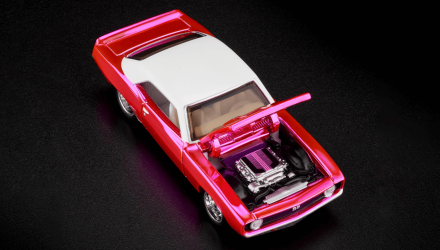 Машинка Premium Hot Wheels '69 Chevrolet Camaro SS Red Line Club RLC 1:64 HWF32 Pink - Retromagaz, image 4