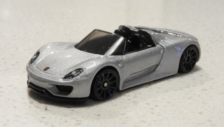 Машинка Базовая Hot Wheels Porsche 918 Spyder Factory Fresh 1:64 FPT66 Metallic Silver - Retromagaz, image 3