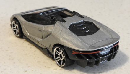 Машинка Базова Hot Wheels '16 Lamborghini Centenario Roadster Roadsters 1:64 FYB38 Grey - Retromagaz, image 3