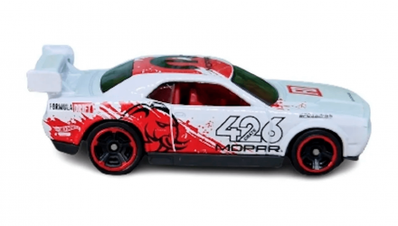 Машинка Базовая Hot Wheels Dodge Challenger Drift Car Drift 1:64 HCV88 White - Retromagaz, image 4