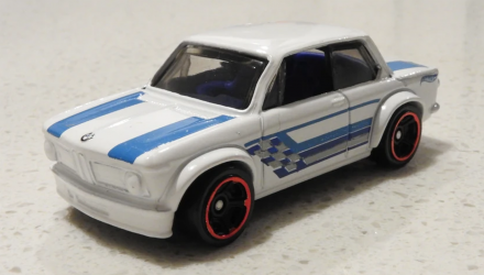 Машинка Базовая Hot Wheels BMW 2002 BMW 1:64 DHX60 White - Retromagaz, image 2