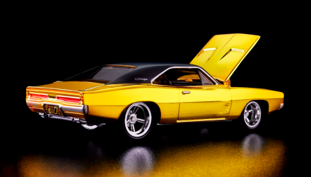 Машинка Premium Hot Wheels 1969 Dodge Charger R/T Red Line Club RLC 1:64 HNL23 Yellow - Retromagaz, image 5