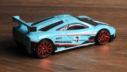 Машинка Базова Hot Wheels McLaren F1 GTR Retro Racers 1:64 HCW37 Light Blue - Retromagaz, image 3