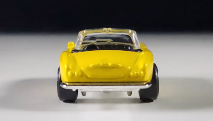 Машинка Базовая Hot Wheels BMW 507 Roadsters 1:64 HTC15 Yellow - Retromagaz, image 5