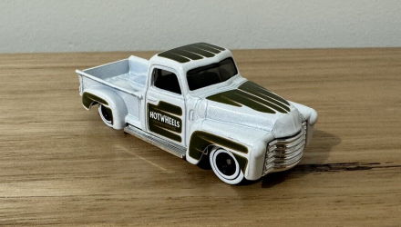 Машинка Базовая Hot Wheels '52 Chevy Truck Hot Trucks 1:64 HTC36 White - Retromagaz, image 1