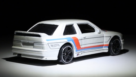 Тематична Машинка Hot Wheels '92 BMW M3 BMW 1:64 DJM81 White - Retromagaz, image 3