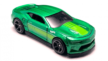 Машинка Базовая Hot Wheels '18 Camaro SS Then and Now 1:64 HCV82 Green - Retromagaz, image 2