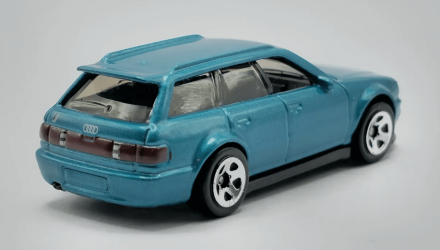 Машинка Базовая Hot Wheels '94 Audi Avant RS2 Factory Fresh 1:64 HTD49 Teal - Retromagaz, image 2