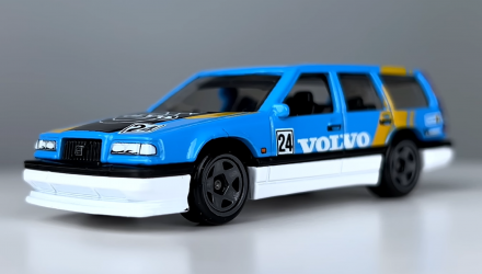 Тематична Машинка Hot Wheels Volvo 850 Estate Hot Wagons 1:64 HWR56/HRR86 Blue - Retromagaz, image 2