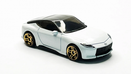 Машинка Базовая Hot Wheels Nissan Z Proto Factory Fresh 1:64 HCX34 White - Retromagaz, image 3