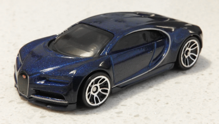 Машинка Базова Hot Wheels '16 Bugatti Chiron Exotics 1:64 FYB49 Metallic Blue - Retromagaz, image 2