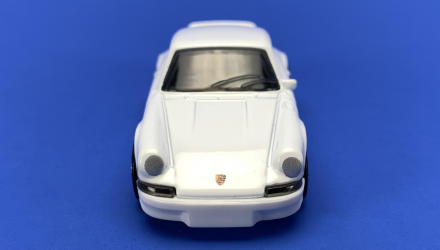 Машинка Базовая Hot Wheels '75 Porsche 911 Carrera RS 2.7 Retro Racers 1:64 HKG42 White - Retromagaz, image 5