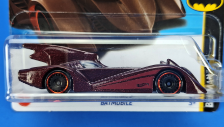 Машинка Базовая Hot Wheels DC Batmobile Batman 1:64 HKG98 Dark Red - Retromagaz, image 2