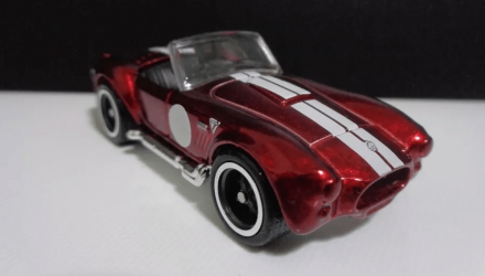 Машинка Базовая Hot Wheels Shelby Cobra 427 S/C Super Treasure Hunt STH Muscle Mania 1:64 GTD13 Red - Retromagaz, image 1