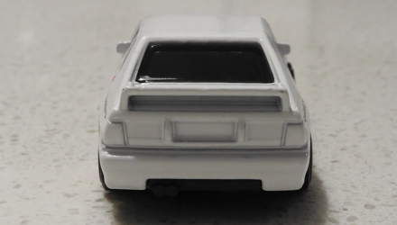 Машинка Базовая Hot Wheels '84 Audi Sport Quattro Baja Blazers 1:64 FWG04 White - Retromagaz, image 6