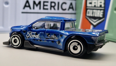 Машинка Базова Hot Wheels Ford F-150 Lightning Custom Hot Trucks 1:64 HKG66 Blue - Retromagaz, image 3