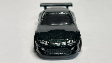 Машинка Базовая Hot Wheels Toyota Supra The `90S 1:64 HTB09 Green - Retromagaz, image 3