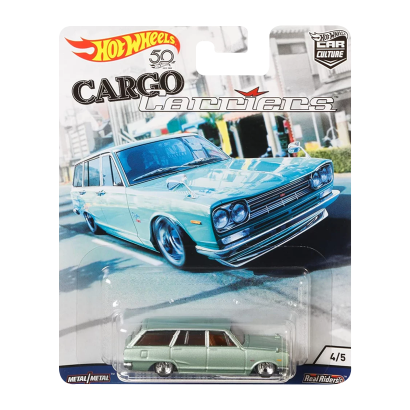 Машинка Premium Hot Wheels Nissan C210 Skyline Wagon Cargo Carriers 1:64 FLC10 Green - Retromagaz