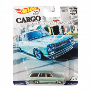 Машинка Premium Hot Wheels Nissan C210 Skyline Wagon Cargo Carriers 1:64 FLC10 Green - Retromagaz