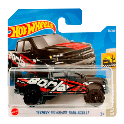 Машинка Базовая Hot Wheels '19 Chevy Silverado Trail Boss LT Baja Blazers 1:64 HCT49 Black - Retromagaz