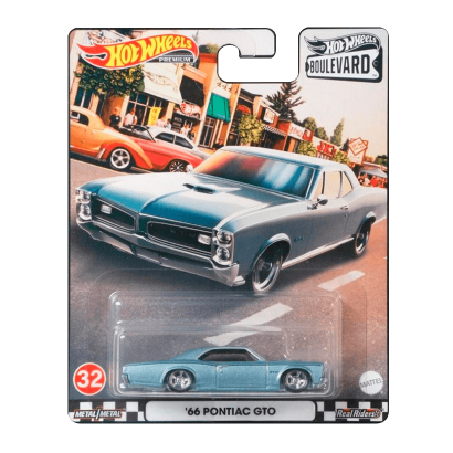 Машинка Premium Hot Wheels '66 Pontiac GTO Boulevard 1:64 GRM02 Light Blue - Retromagaz