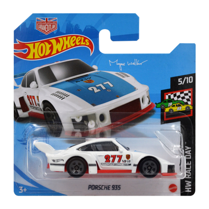 Машинка Базовая Hot Wheels Magnus Walker Urban Outlaw Porsche 935 Race Day 1:64 GTB65 White - Retromagaz