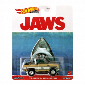 Машинка Premium Hot Wheels '75 Chevy Blazer Custom Jaws Rep. Entertainment 1:64 HKC24 Tan - Retromagaz